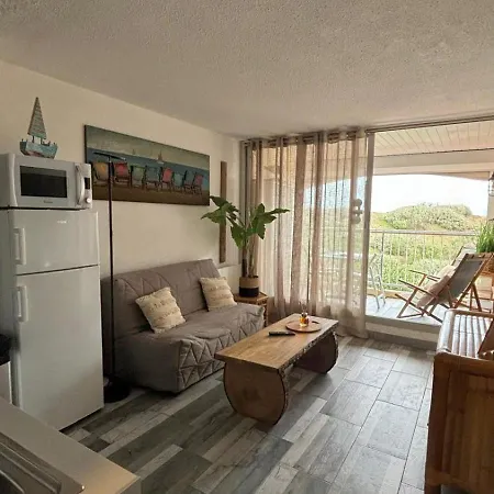 Belle Vue Mer, 90 M, Parking, Loggia, Wifi. 아파트