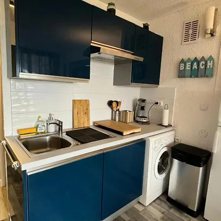 Belle Vue Mer, 90 M, Parking, Loggia, Wifi. 아파트 *