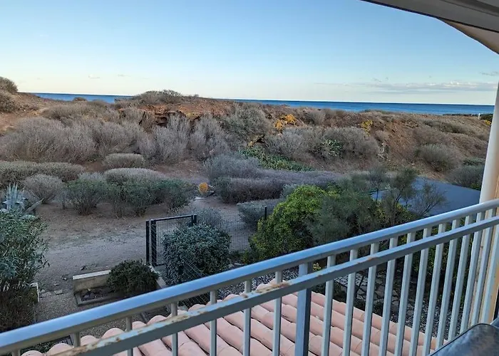 Appartement Belle Vue Mer, 90 M, Parking, Loggia, Wifi. *