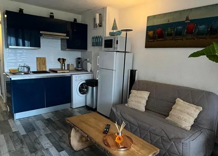 Appartement Belle Vue Mer, 90 M, Parking, Loggia, Wifi. *