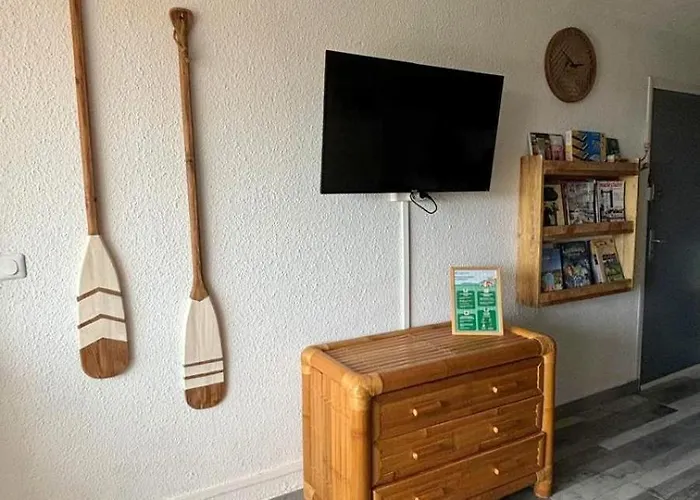 Belle Vue Mer, 90 M, Parking, Loggia, Wifi. *