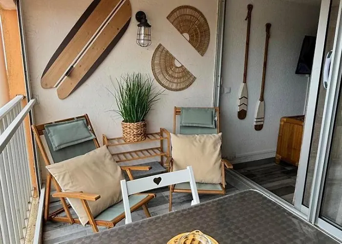 Belle Vue Mer, 90 M, Parking, Loggia, Wifi. * Agde