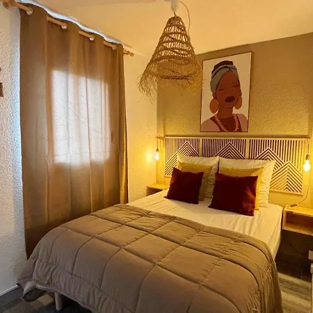 Belle Vue Mer, 90 M, Parking, Loggia, Wifi. Agde