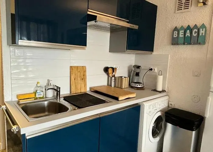 Belle Vue Mer, 90 M, Parking, Loggia, Wifi. Appartamento *